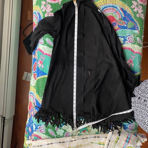 Black suede Mango long jacket with fringe - Picture 7 of 7